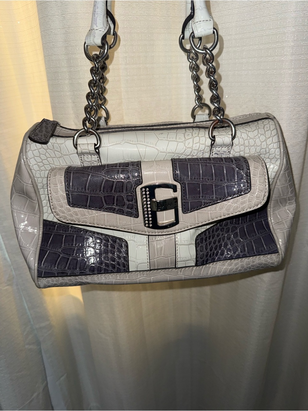 Guess duffel purse y2k